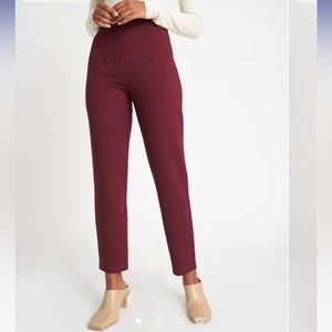 Kit and Ace Women's Straight Leg Pants in Burgundy